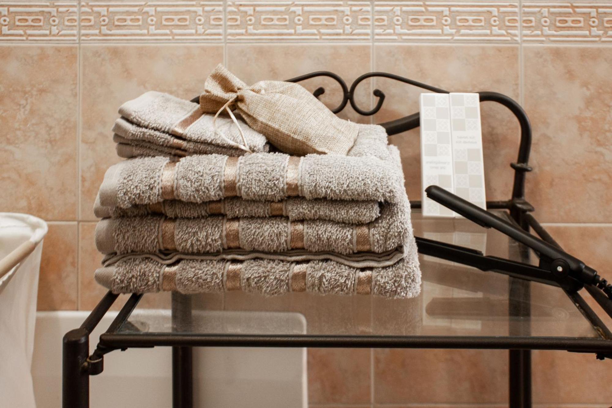Castello'S Rooms كالياري المظهر الخارجي الصورة