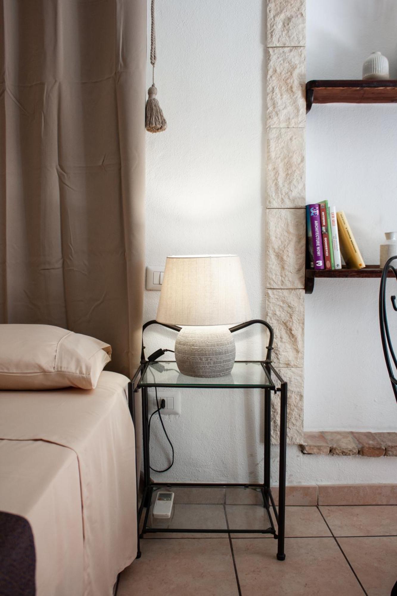 Castello'S Rooms كالياري المظهر الخارجي الصورة